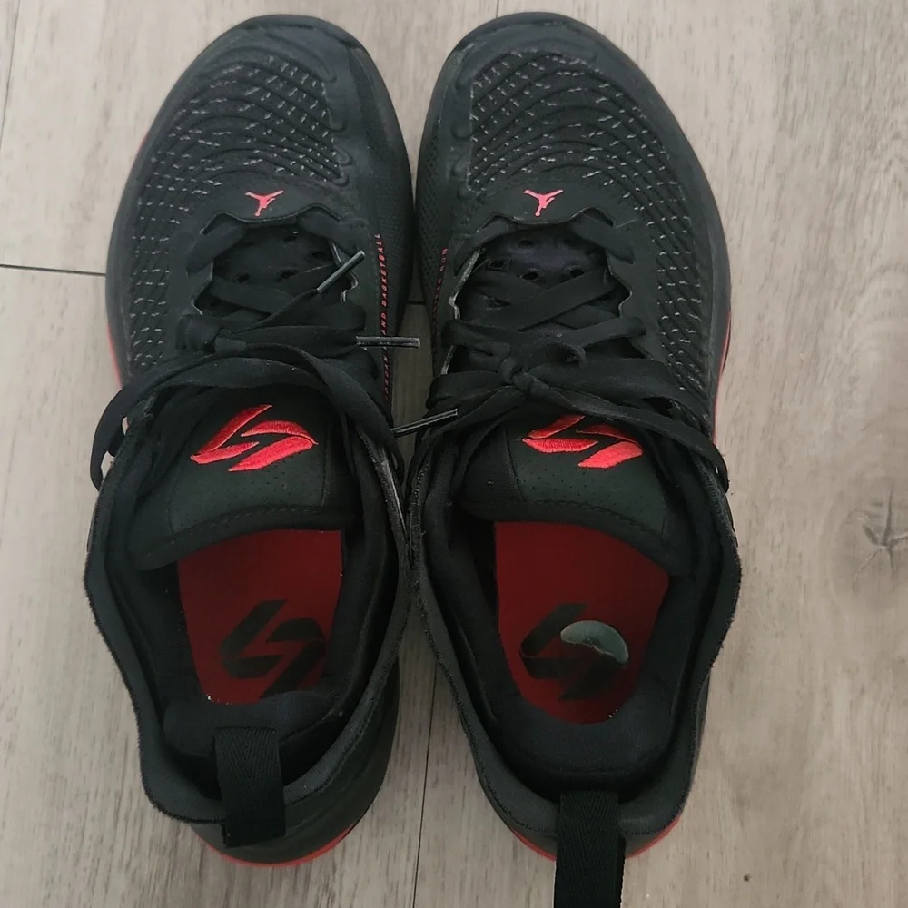 Air Jordan Luka 1 Bred